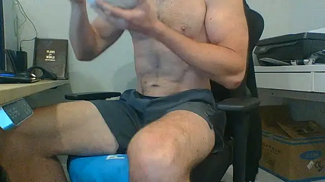 Bloopers66 webcam