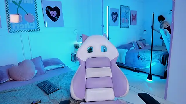 Zoe_Lynch_ webcam
