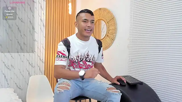 Chris_vega_ webcam
