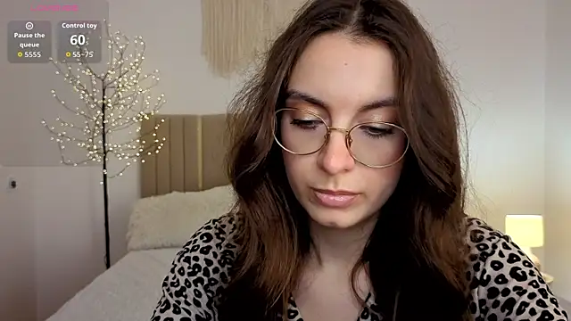 Real_cutie1 webcam