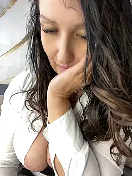 AnnaGrei webcam