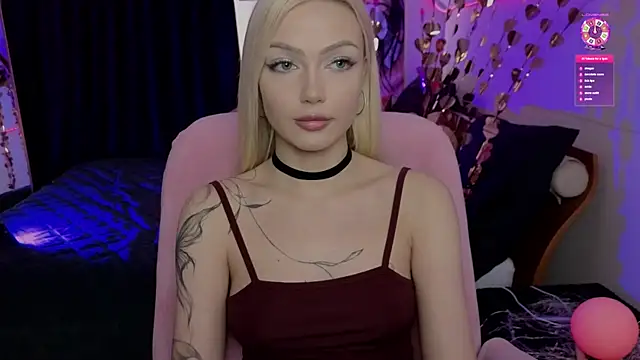 LinaLirian webcam