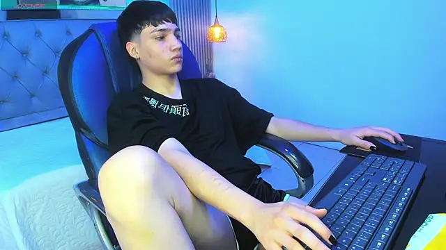 SamBlack_ webcam