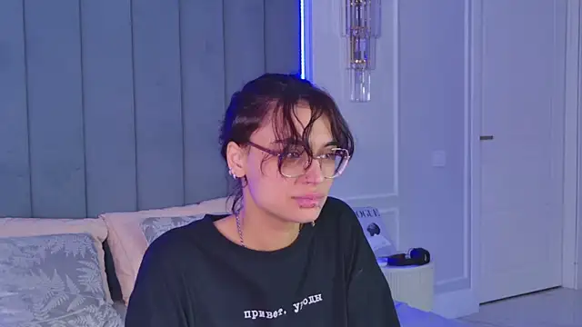 VioletAsh webcam