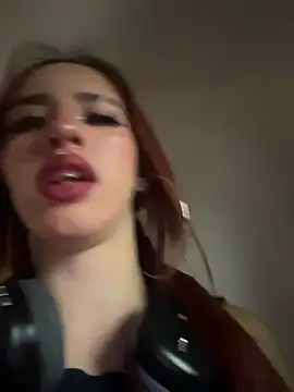 elodie_rouge webcam