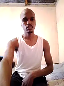 BabyBoyMonate webcam