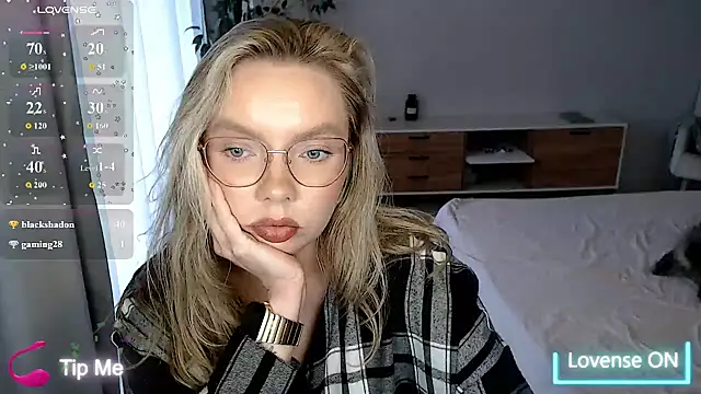 PolinaXXXXXJones webcam