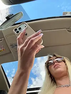 LisaMurr live sex cam