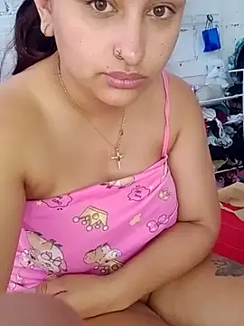 sariitha_sw live cam on StripChat
