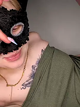 Manon_secret00 live cam on StripChat
