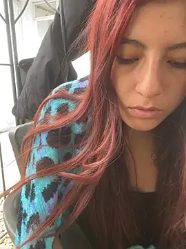 EveRave_Pink live cam on StripChat