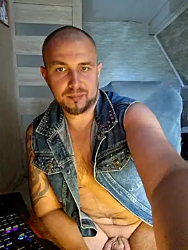 Foxyshaved webcam