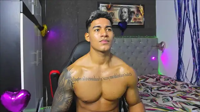 luigi_hot_ webcam