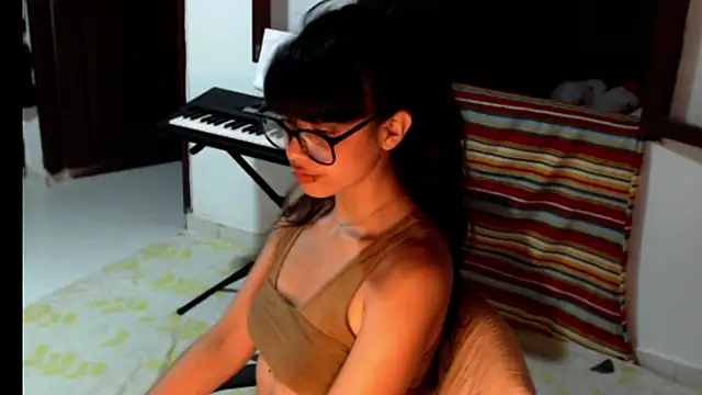 meganmiauu webcam