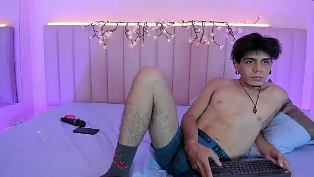 abrilandjulian webcam