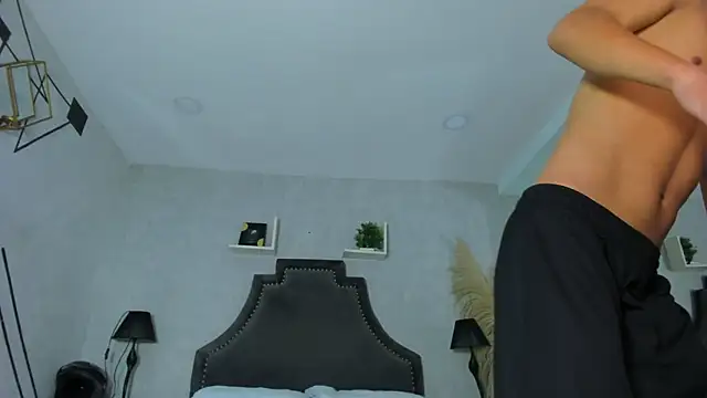 DylanRoyce_ webcam