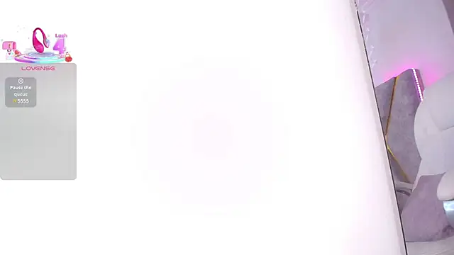 Lizza_Jones webcam