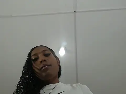 mia_hiills (T young) - 🥵​🥵​dildo fuck until I cum🥵​🥵​