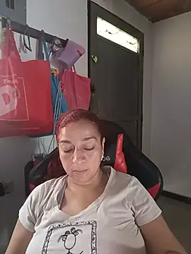 Tumilf live cam on StripChat