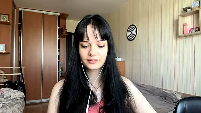CharmaineElles webcam