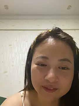 CRROO-AA live cam on StripChat
