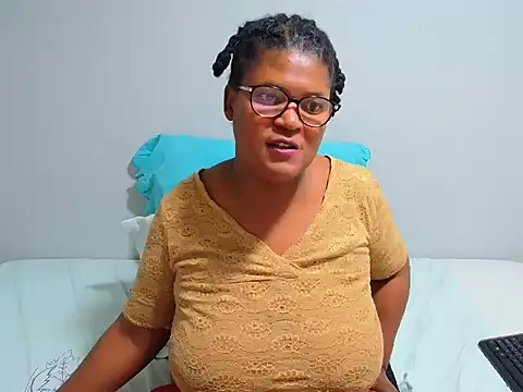 CandyYumsAerolaXX webcam