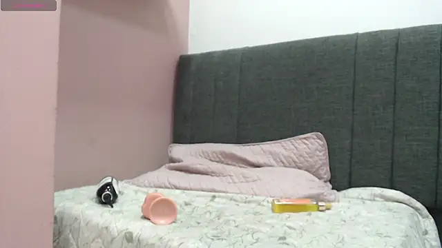 black_velvet live cam on StripChat