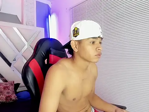 nova_mitchell7
