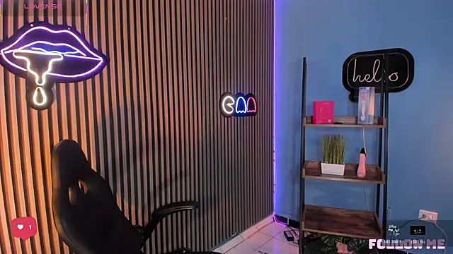 Emily_robertss1 webcam