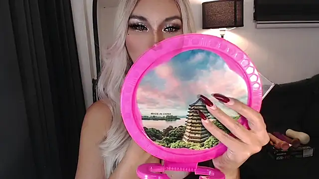 Miss_Ricca_Smith webcam