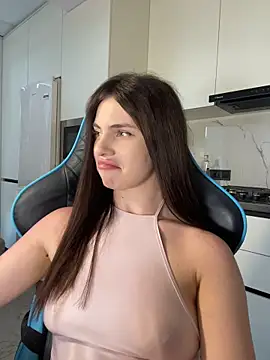 CurlyLara live sex cam