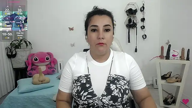 mom_hot__ webcam