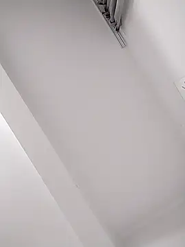 AdelinaJude webcam
