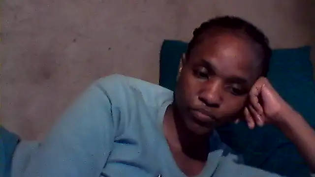 sexybigass31 webcam