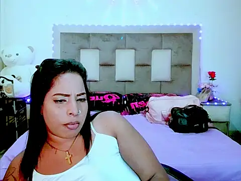 indiantopaz694u webcam