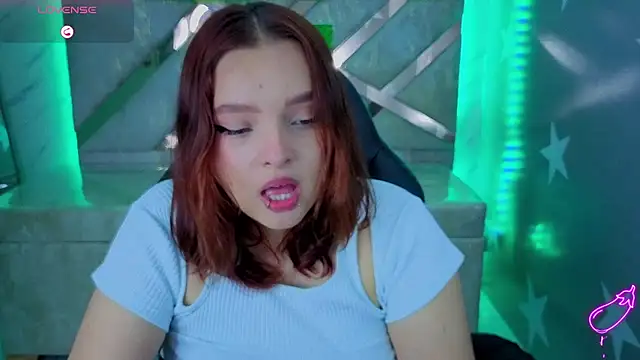 mia_foster_t webcam