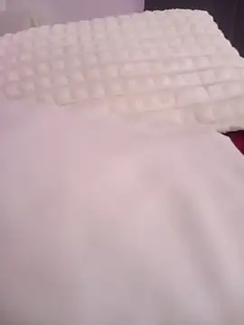 LauraDelightX webcam