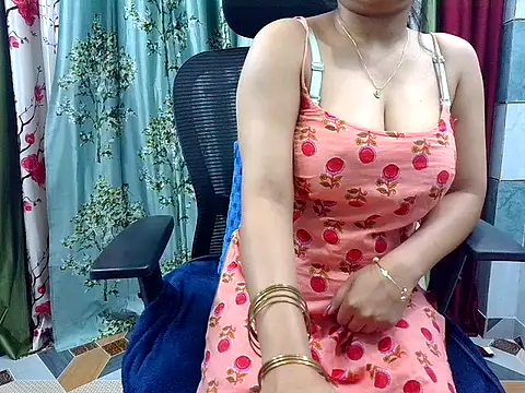 Apki_Nisha webcam