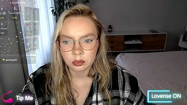 PolinaXXXXXJones webcam