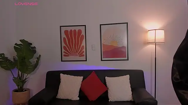 Megaanrosee_ webcam