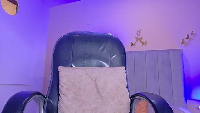Nascary_Fox webcam