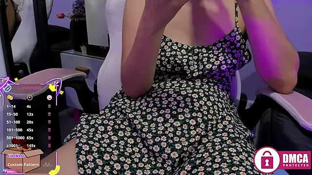 ana_gadot webcam