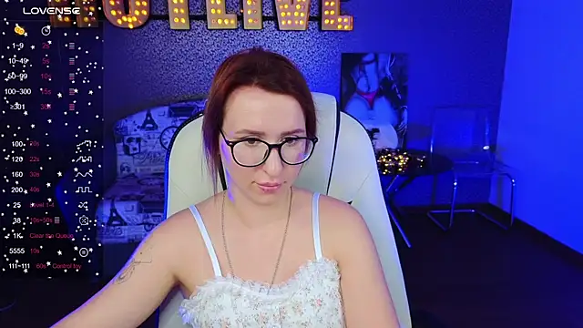 kriswix - Kriswix's free webcam - UK Sex Cams