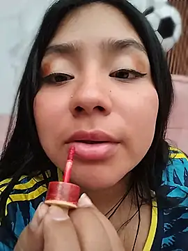 Amber_Herrera live cam on StripChat
