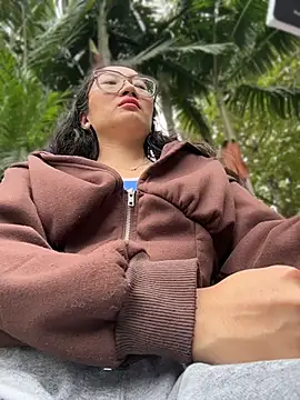 aliciahebixxx webcam