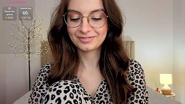 Real_cutie1 webcam