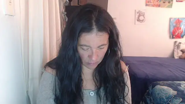 stefilove10 live cam on StripChat