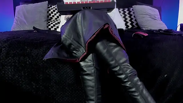 _Jade_16 webcam