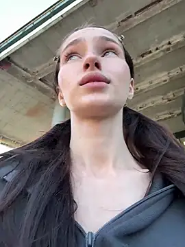 -missbehaving- webcam
