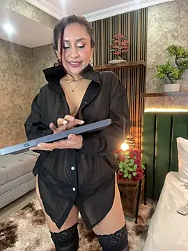 MonicaMoret webcam